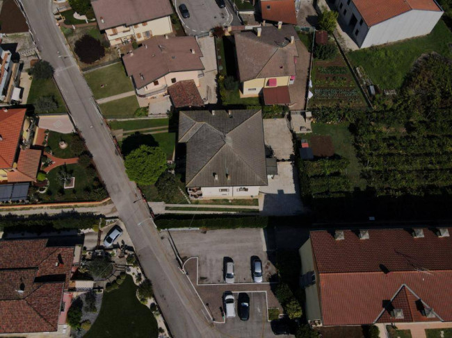 Appartamento in vendita a Monteforte d'Alpone