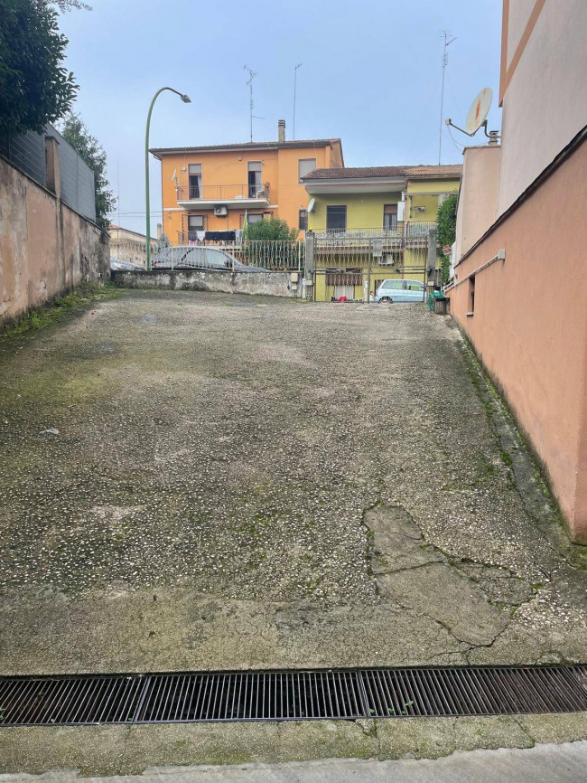 Garage/Box/Posto auto in vendita a Colleferro (RM)