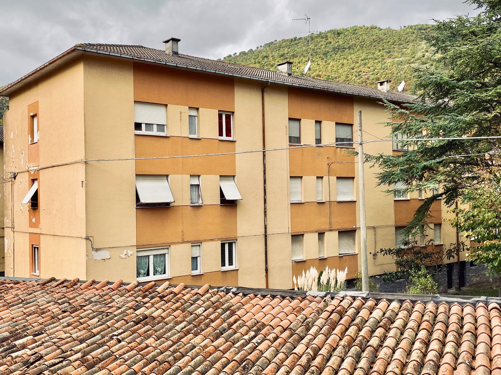  fabriano vendita quart:  immobiliare peverini