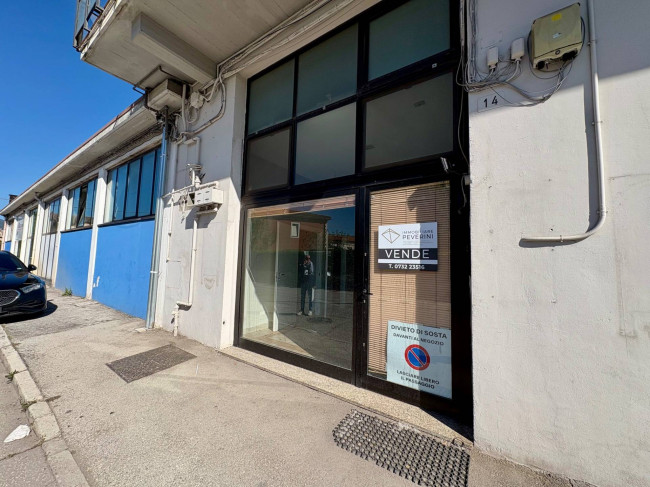 Locale commerciale