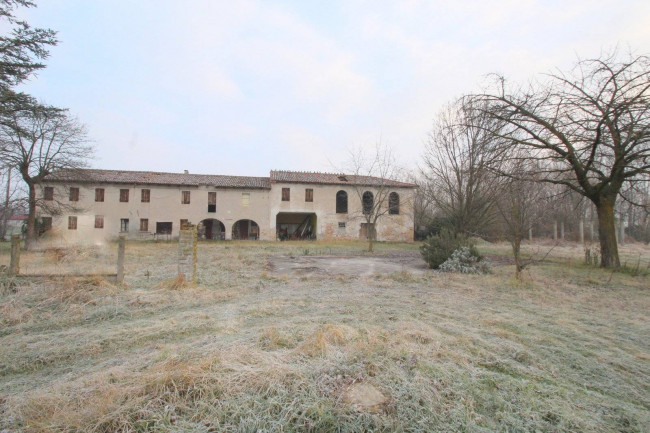 Rustico in vendita a San Biagio di Callalta