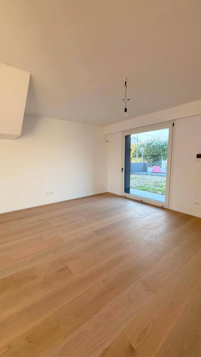 Abbinata in vendita a Arcade