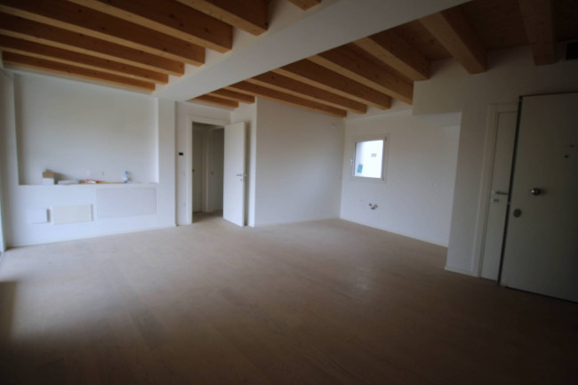 Appartamento 2 camere in vendita a Treviso