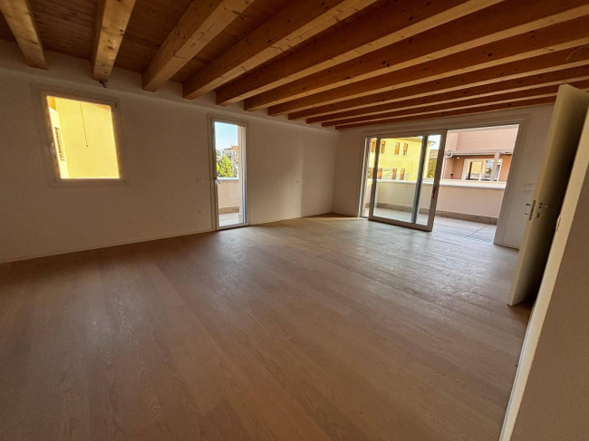 Appartamento 3 camere in vendita a Treviso