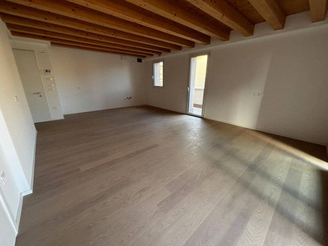 Appartamento 3 camere in vendita a Treviso