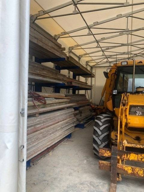 Deposito in vendita a Cairate