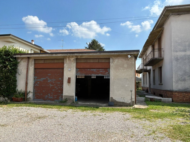 Casa indipendente in vendita a Solbiate Olona (VA)