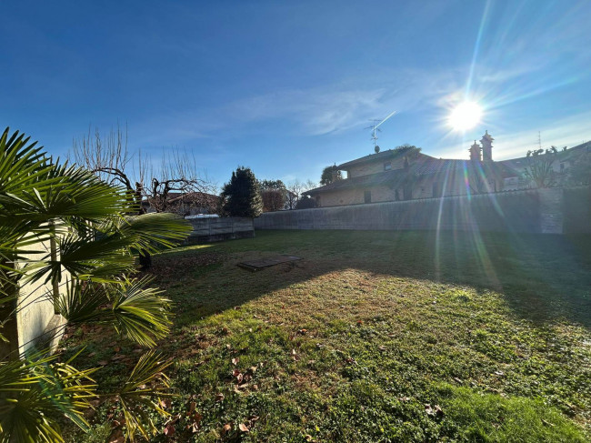 Villa in vendita a Solbiate Olona