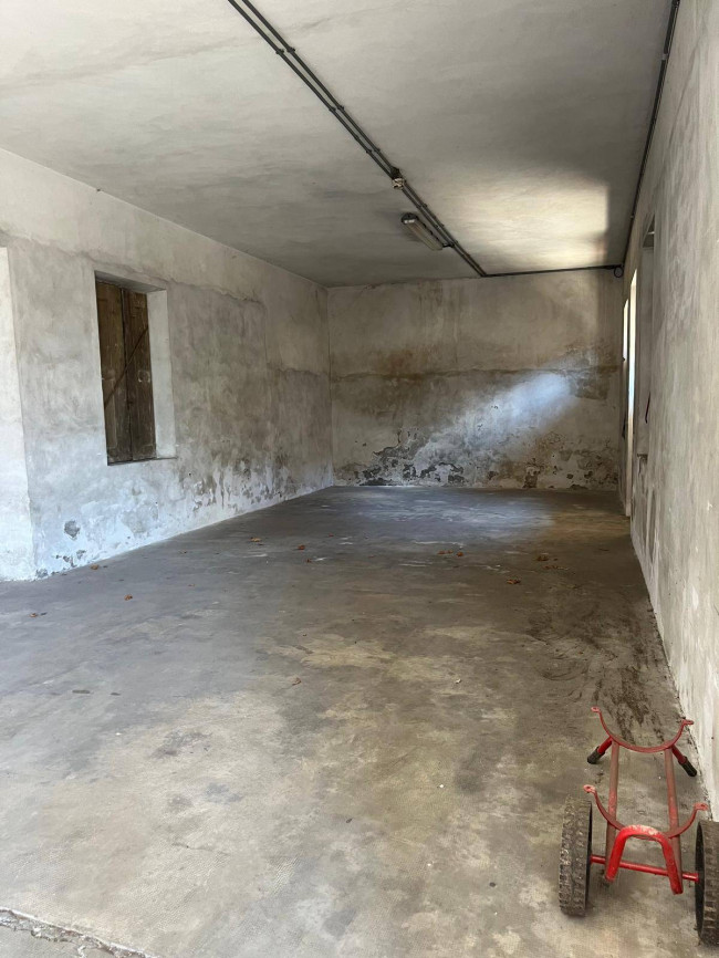 Capannone in affitto a Solbiate Olona