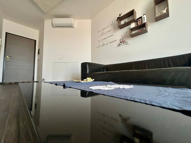 Appartamento in vendita a Cairate