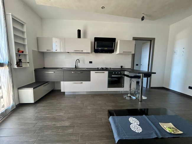 Appartamento in vendita a Cairate