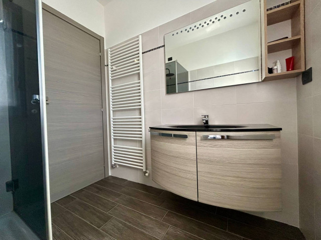 Appartamento in vendita a Cairate