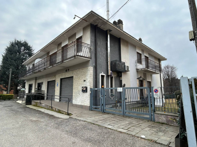 Casa indipendente in vendita a Gallarate