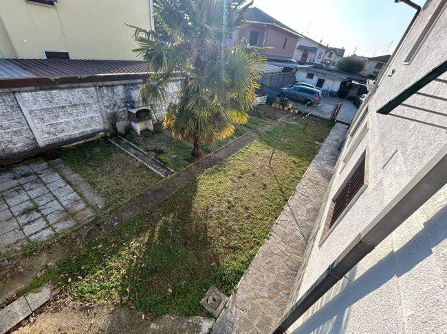 Appartamento in vendita a Fagnano Olona