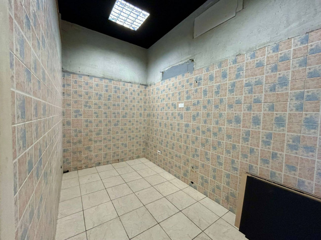 negozio in vendita a Gallarate