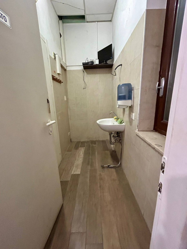 negozio in vendita a Gallarate