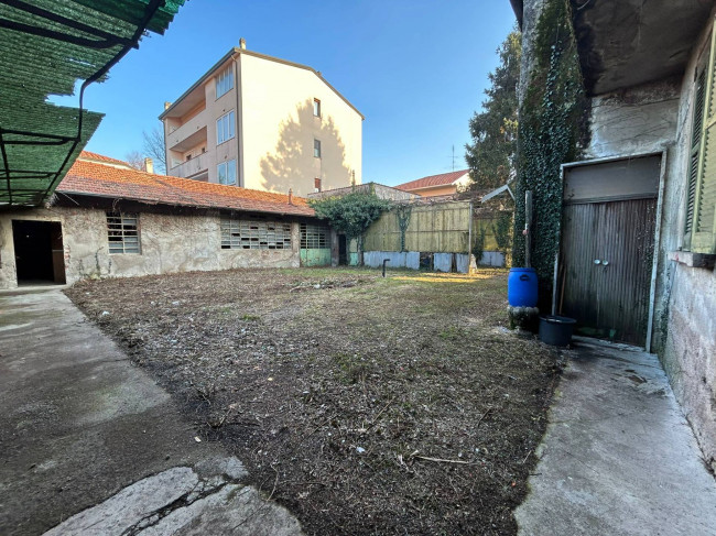 Casa indipendente in vendita a Solbiate Olona