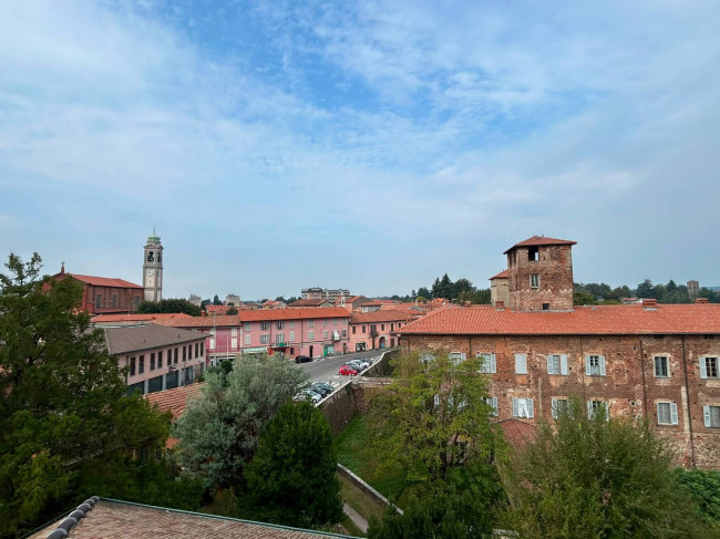 APPARTAMENTO IN VILLA in vendita a Fagnano Olona