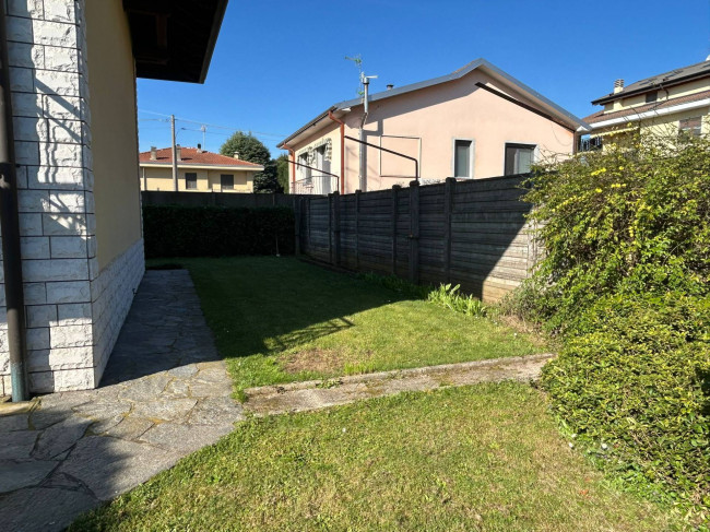 Villa in vendita a Solbiate Olona