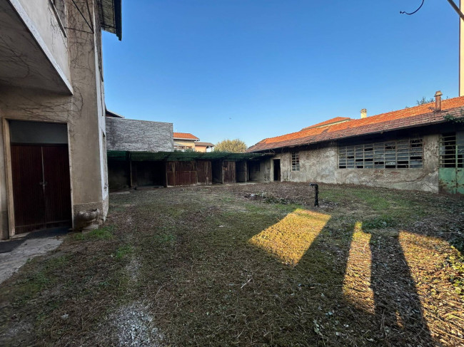 Casa indipendente in vendita a Solbiate Olona
