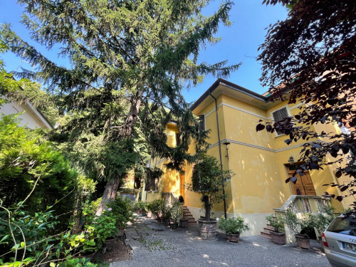Villa in Vendita a Bologna