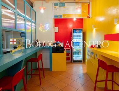 Locale commerciale in Affitto a Bologna