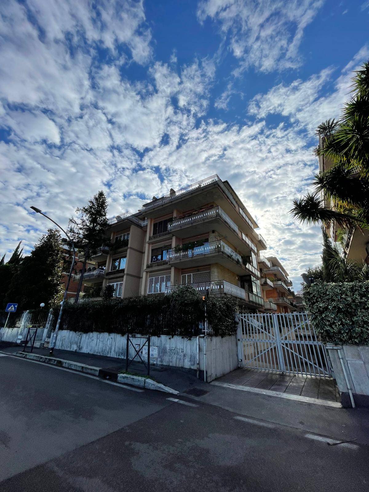 Appartamento in vendita a Roma (RM)