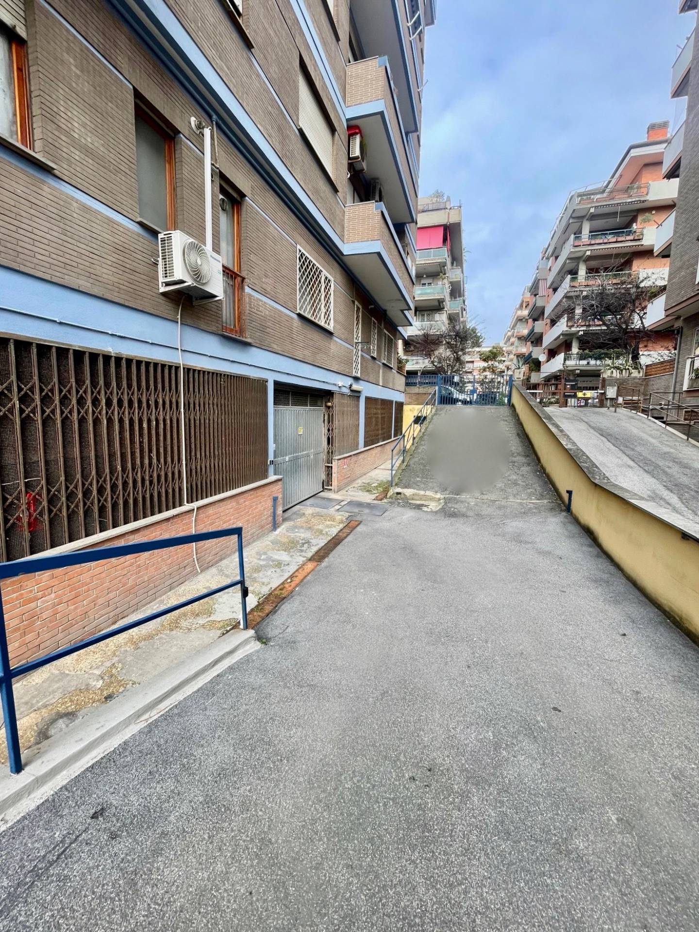 Garage/Box/Posto auto in vendita a Roma (RM)