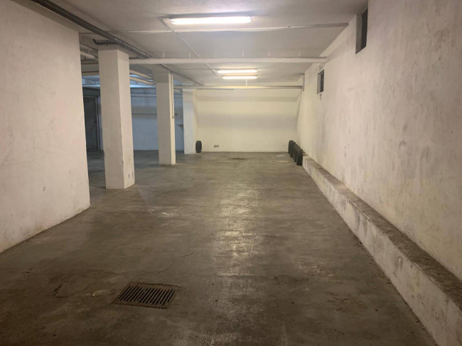 Garage/Box/Posto auto in affitto a Savona (SV)