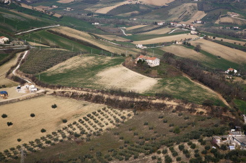 Terreno edificabile in vendita a Sant'Omero