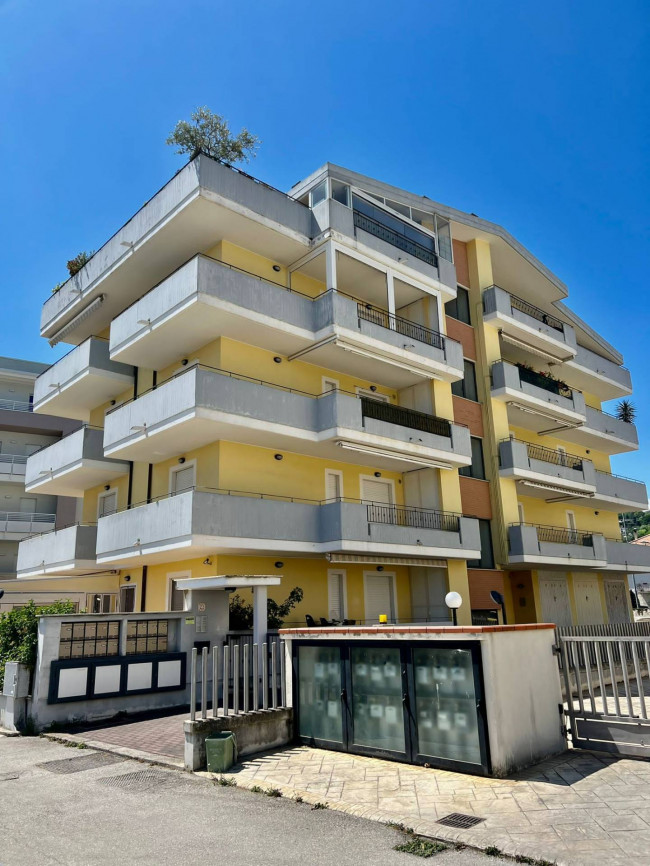 Appartamento in vendita a Tortoreto