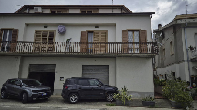 Bifamiliare in vendita a Notaresco