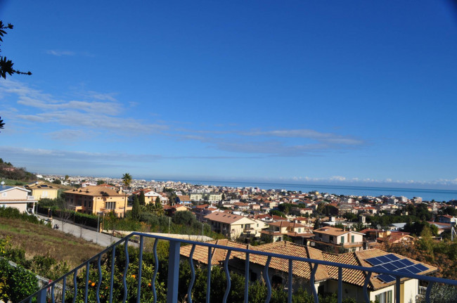 Appartamento in vendita a Tortoreto