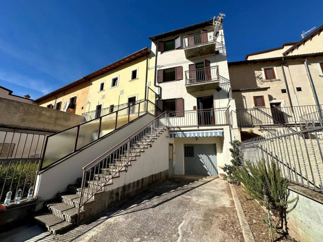 terracielo in vendita a Caporciano