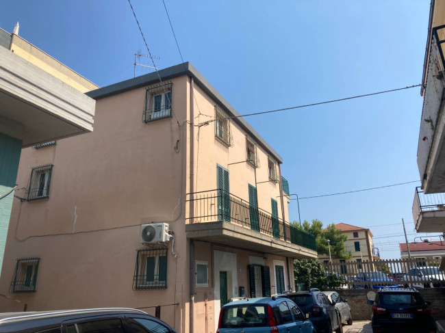 Bifamiliare in vendita a Roseto degli Abruzzi