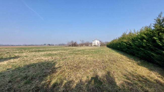 Terreno edificabile residenziale