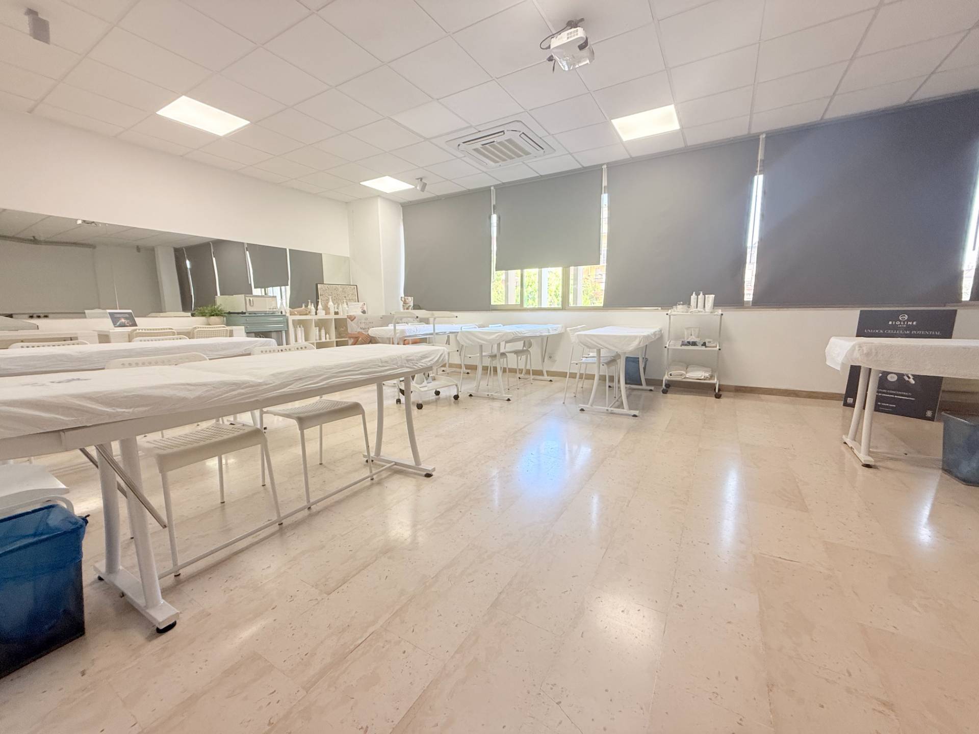 Locale commerciale in vendita a Grottammare