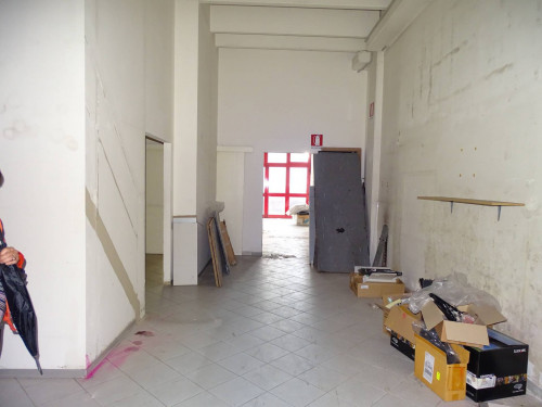 Laboratorio in vendita a San Benedetto Del Tronto (AP)