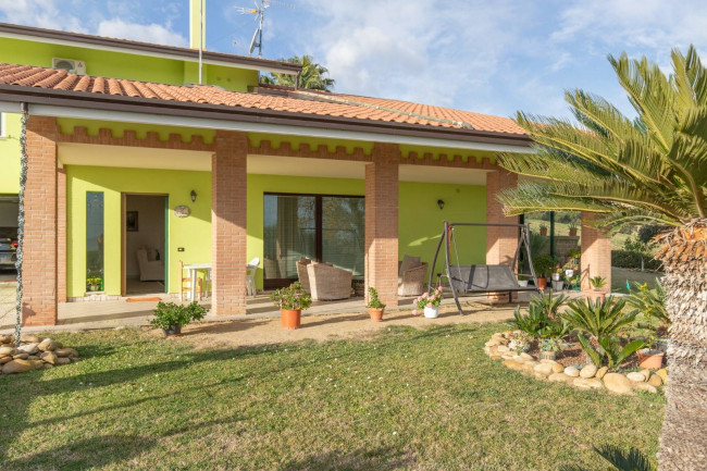 Villa in vendita a Martinsicuro