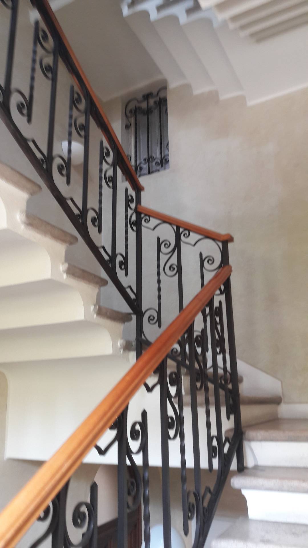  mantova vendita quart: centro storico iside-casa