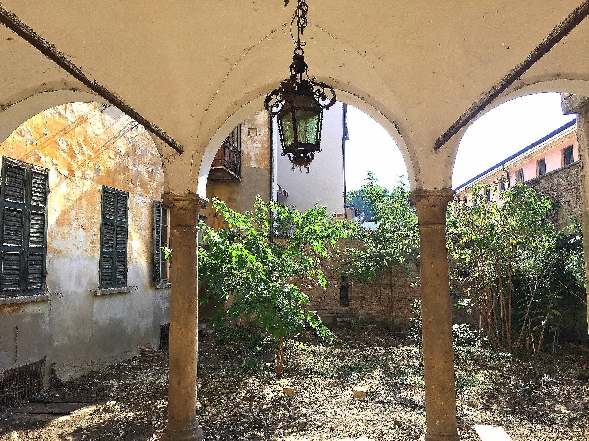  mantova vendita quart: centro storico iside casa