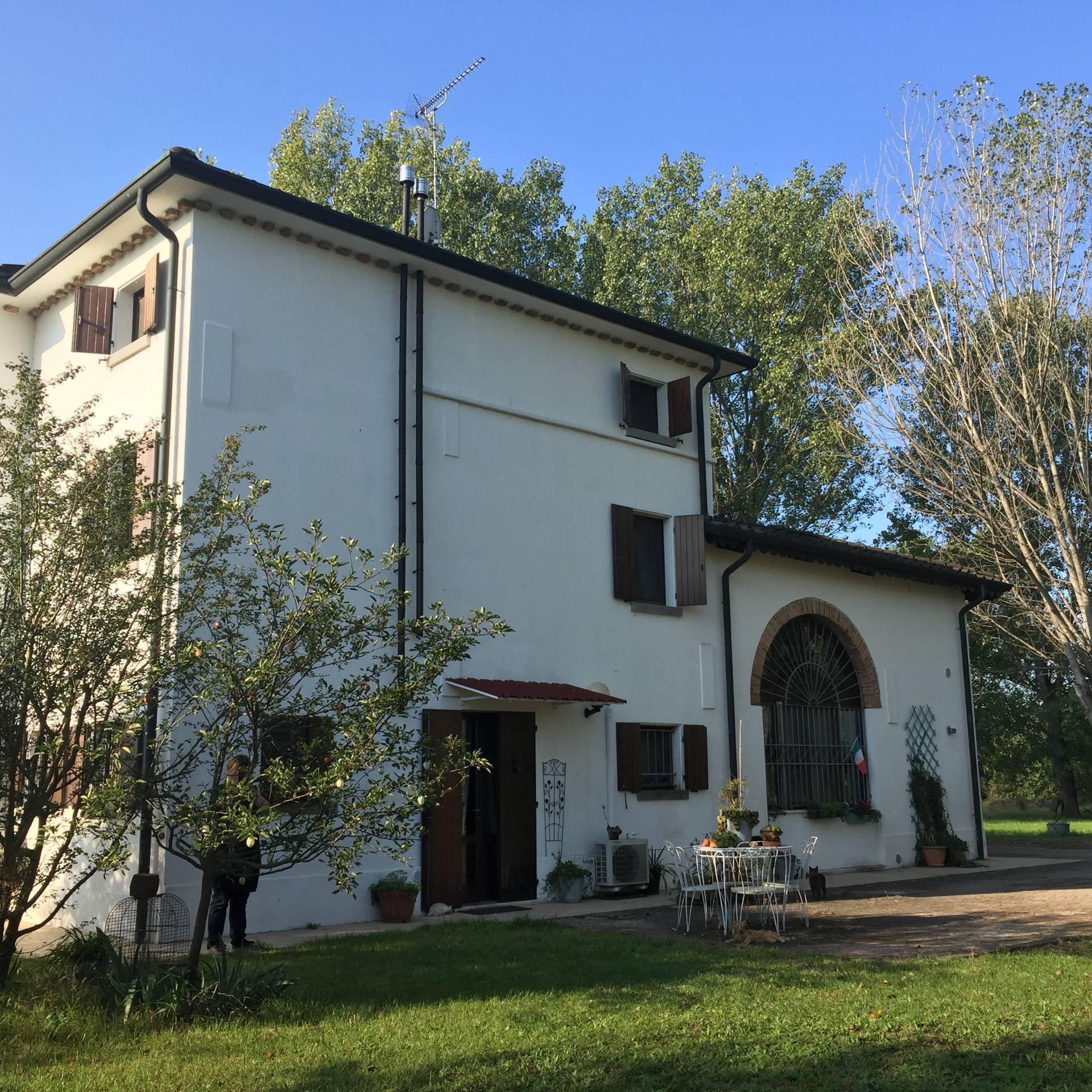  mantova vendita quart: te brunetti iside-casa