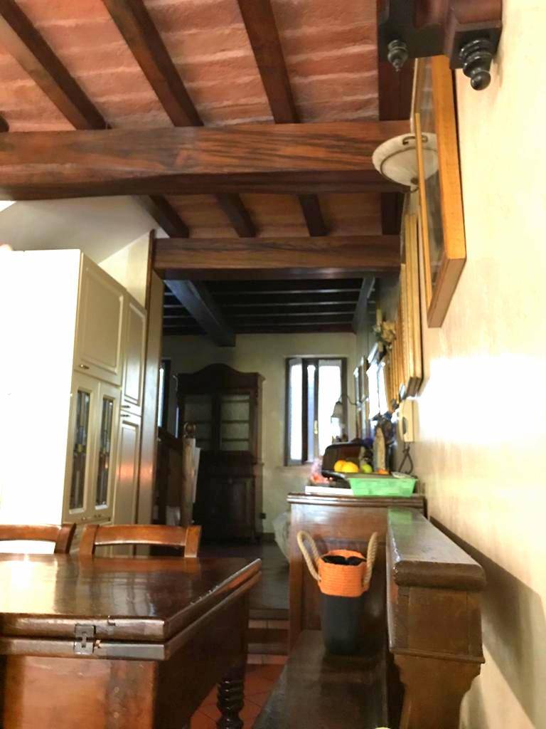 Villa Unifamiliare - Indipendente MANTOVA vendita  Centro storico  Iside Casa