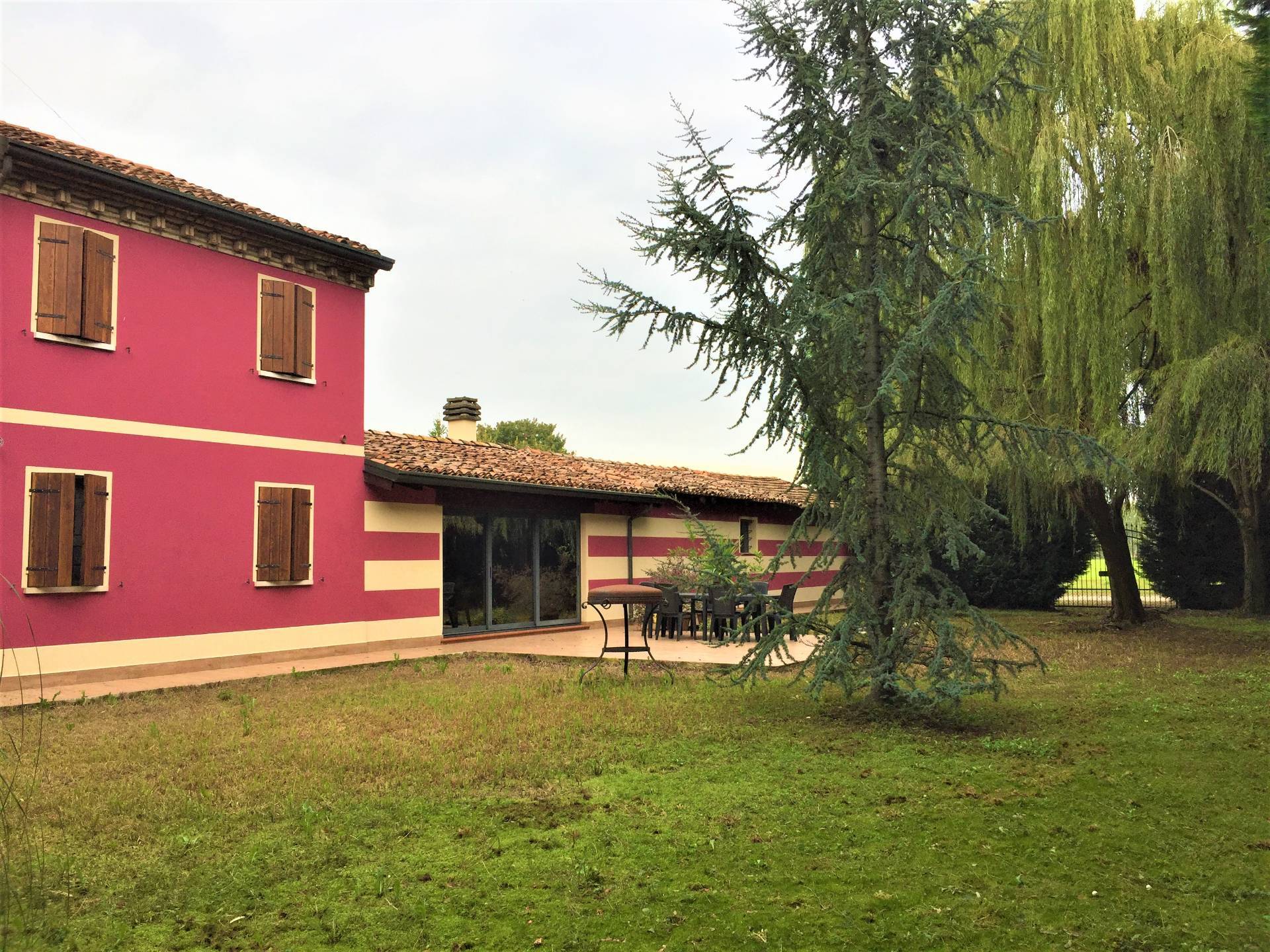 Villa Unifamiliare - Indipendente SAN GIORGIO DI MANTOVA vendita    Iside Casa