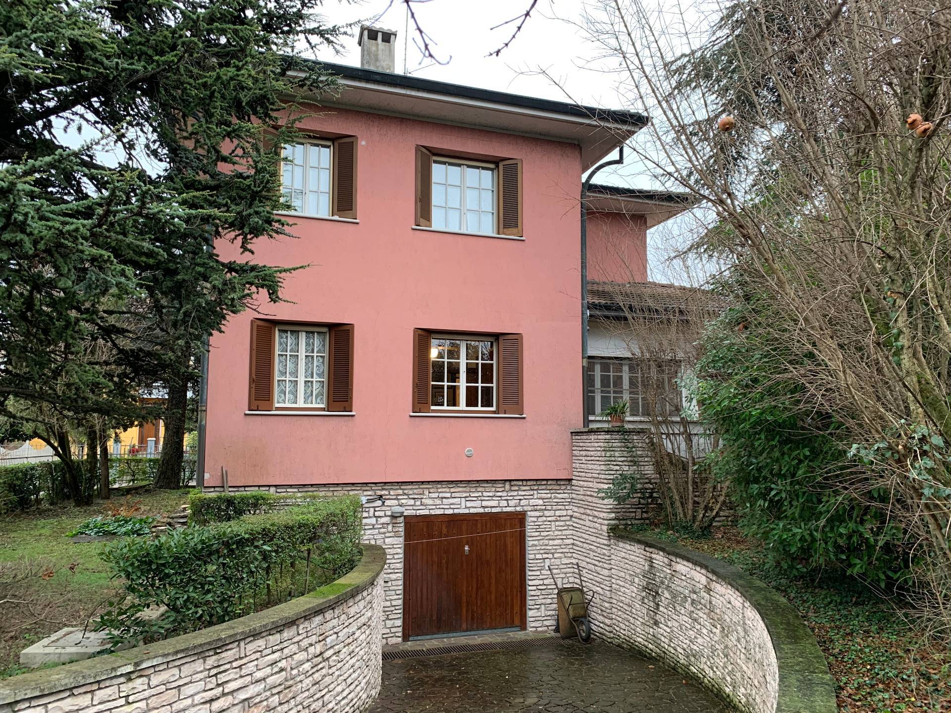 Villa unifamiliare in vendita, Mantova