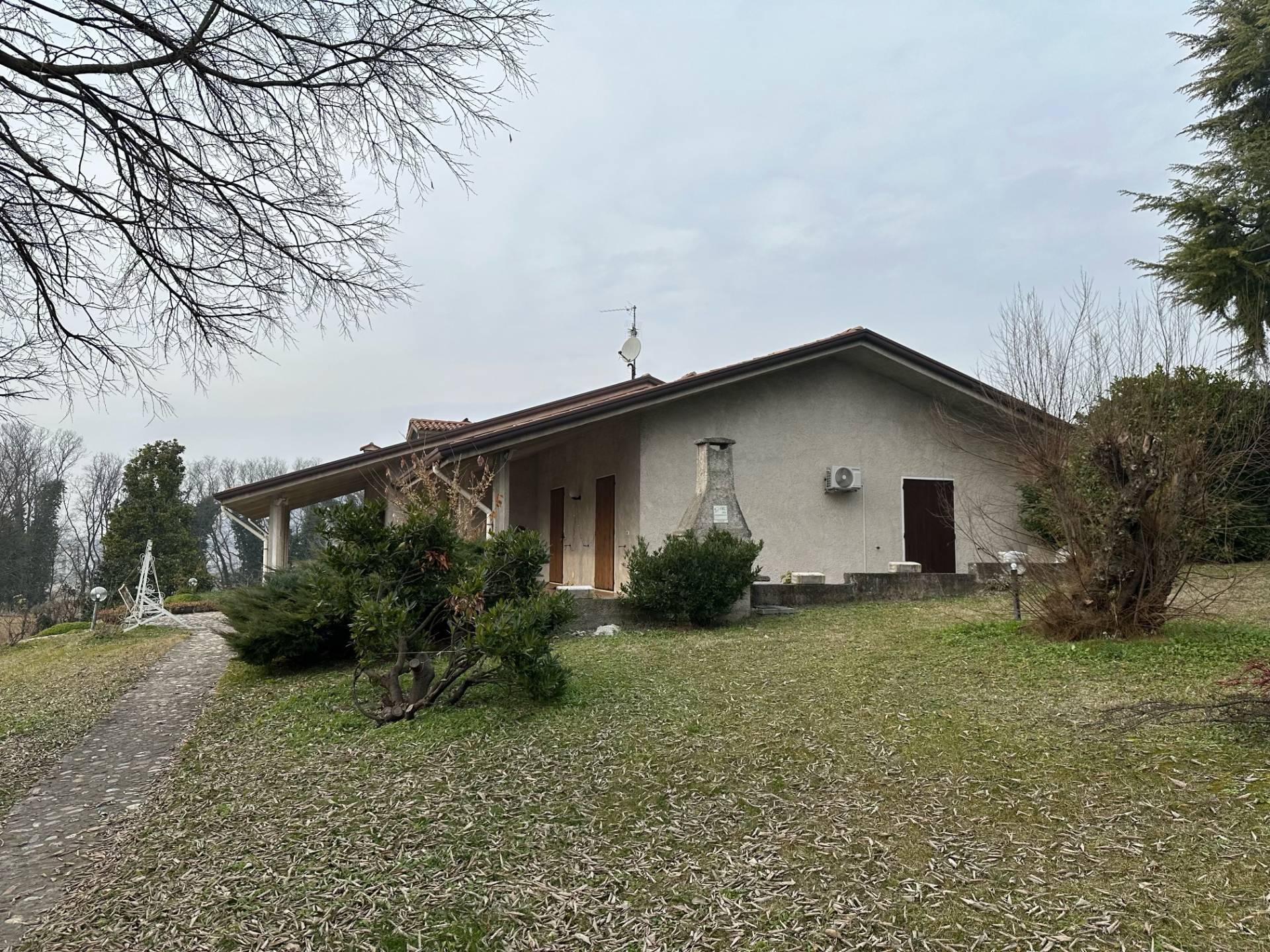 Vendita Casa Indipendente Casa/Villa Castiglione delle Stiviere 484240