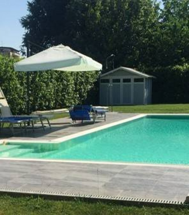 Villa in vendita a Mantova (MN)