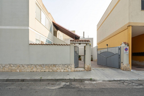 Casa semi-indipendente in vendita a Cagliari (CA)
