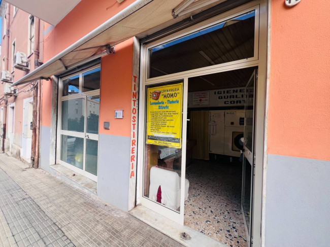 Fondo commerciale in vendita a Cagliari (CA)