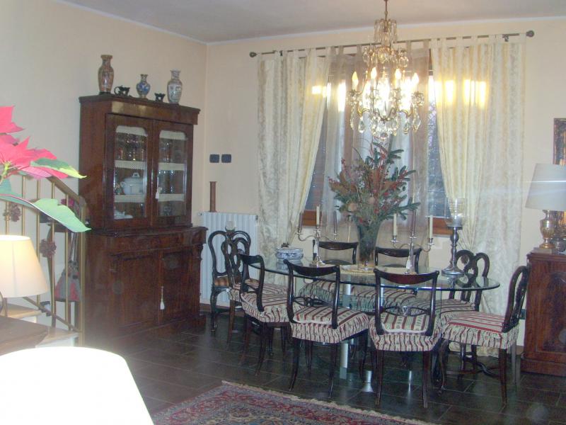 Villa TREZZANO SUL NAVIGLIO vendita  Azalee  La Maison di Salerno NIcola